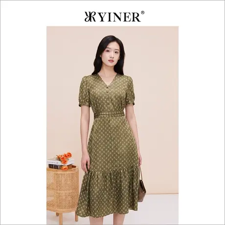 YINER音儿专选女装夏季字母印花V领桑蚕丝收腰连衣裙图片