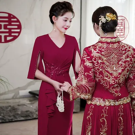喜婆婆红色婚宴装晚礼服结婚年轻妈妈婚礼宴会气质连衣裙简约洋气图片