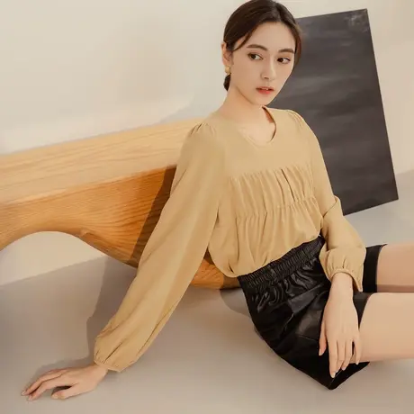 桔熊秋冬季通勤温柔不易皱圆领泡泡袖修身抽皱上衣女大码AB19141图片