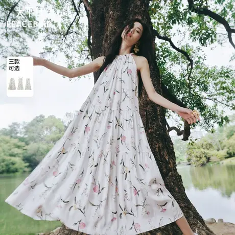 【来了就好】太平鸟碎花朵连衣裙夏新挂脖吊带长裙度假图片