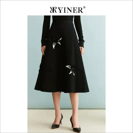 YINER音儿冬季女装羊毛A字裙气质小黑裙立体蝴蝶刺绣半身裙图片