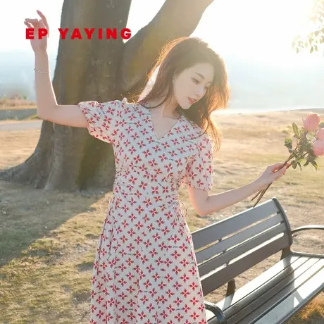 EP YAYING雅莹女装 气质V领收腰泡泡袖连衣裙 春夏商场同款4674A图片