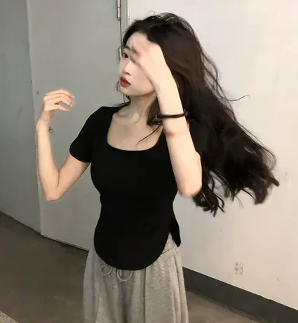 正肩短款上衣chic港味t恤设计感小众女装短袖2023年新款夏季ins潮图片