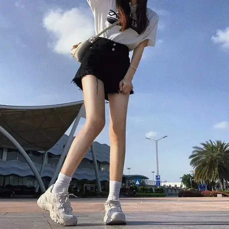 高腰破洞牛仔短裤女2023夏季新款学生宽松阔腿A字辣妹热裤子ins潮图片