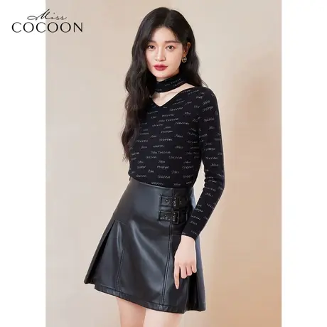 MISSCOCOON品牌字母印花针织衫女2023新款春秋V领显瘦内搭打底衫图片