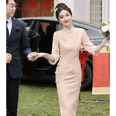 粉色旗袍敬酒服2023新款高级感新中式日常可穿订婚裙礼服小个子女图片