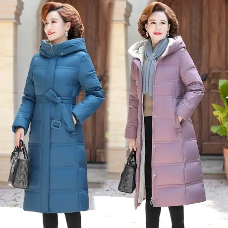 雪中飞不换新款2023冬季款涤纶连帽时尚白鸭绒防寒保暖女士羽绒服图片