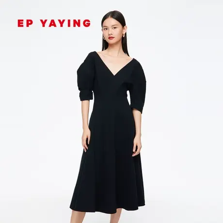 EP雅莹女装 赫本风V领泡泡袖小黑裙法式连衣裙 商场同款4512A图片