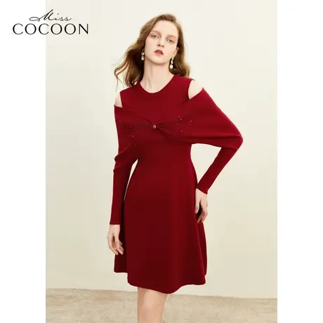 missCOCOON时尚蝙蝠袖中长裙2023冬季新女手工钻饰点缀收腰连衣裙图片