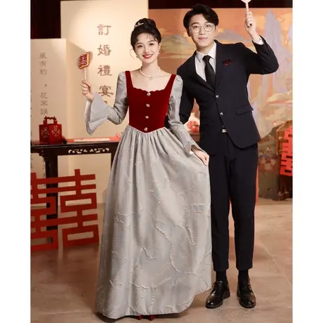 敬酒服2024新款新娘冬季订婚裙礼服高端轻奢小众红色拼接晚礼服女图片