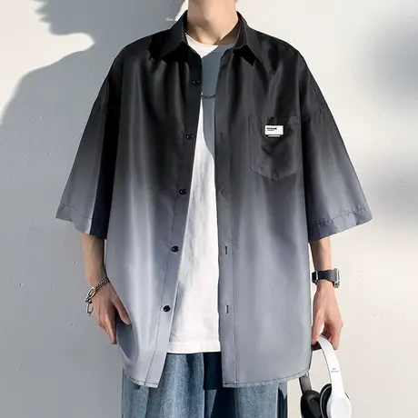 冰丝渐变短袖衬衫男夏季薄款宽松休闲潮牌男生五分袖高街衬衣外套图片