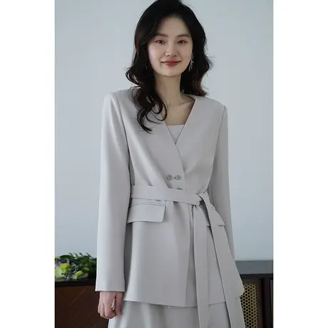 嘉茱莉2025春季新款V领西装外套女中长款宽松上衣设计感西服小众图片