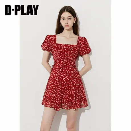 DPLAY2025年夏季新款红色印花泡泡袖收腰木耳边气质好看连衣裙女图片