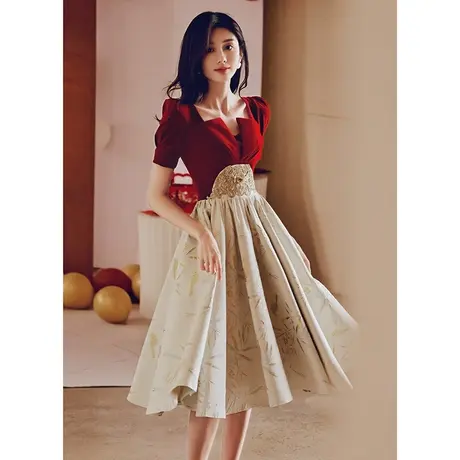 红色礼服裙高级感玫瑰骑士敬酒服女夏季新娘订婚法式小个子连衣裙图片