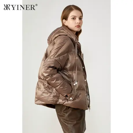 YINER音儿奥莱女装冬季短款绣花连帽羽绒服图片