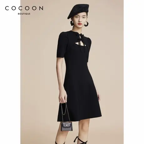 商场同款 可可尼COCOON秋冬新款新中式手工盘扣修身镂空连衣裙女图片