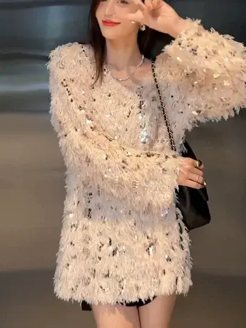 网红爆款流苏重工闪闪亮片毛衣裙女2023年秋冬季新款法式连衣裙潮商品大图