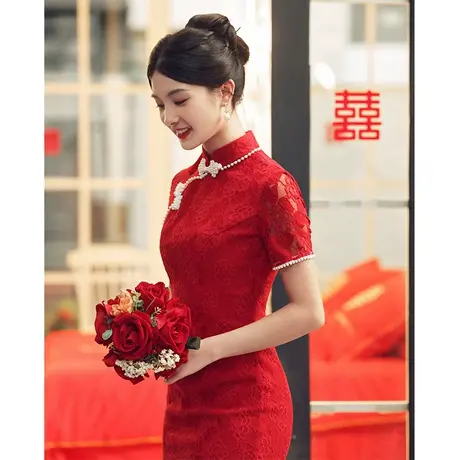 改良红色旗袍敬酒服新娘2023新款夏季高级感小个子新中式订婚礼服图片