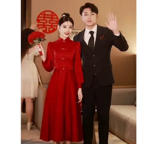 中式旗袍敬酒服2023新款新娘回门服冬季长袖订婚礼服小个子中长款图片
