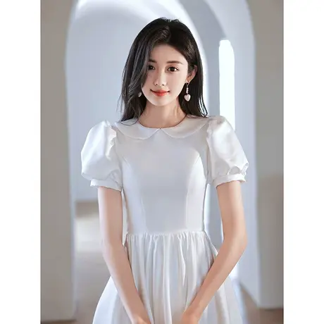 白色小晚礼服裙轻奢小众高端订婚缎面连衣裙小个子法式娃娃领高级图片