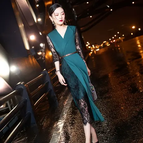 优雅晚礼服女2024新款长款大牌奢华优雅气质高级感绿色宴会连衣裙图片