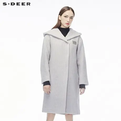 sdeer圣迪奥2018秋冬新款立体纹理撞色布贴连帽厚实大衣S18481842图片