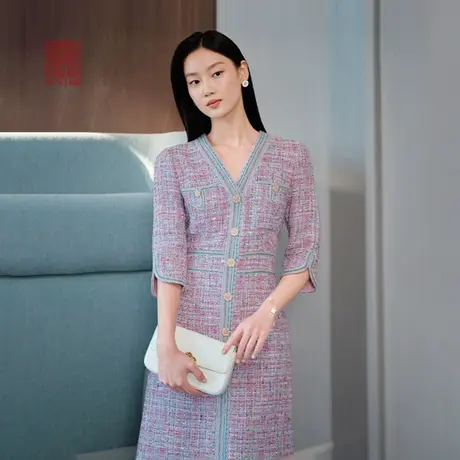 EP雅莹高端系列 国风比耶拉彩虹花呢V领连衣裙 2024春装新款4643A图片