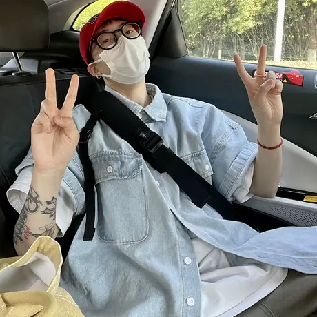 牛仔短袖衬衫男夏季薄款潮牌做旧翻领衬衣美式宽松休闲情侣外套潮图片