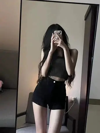 黑色牛仔短裤高腰女辣妹2023夏季新款复古高腰紧身显瘦包臀热裤潮图片