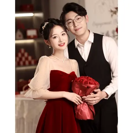 法式敬酒服新娘便装婚宴回门答谢宴出阁宴订婚礼服女红色连衣裙图片