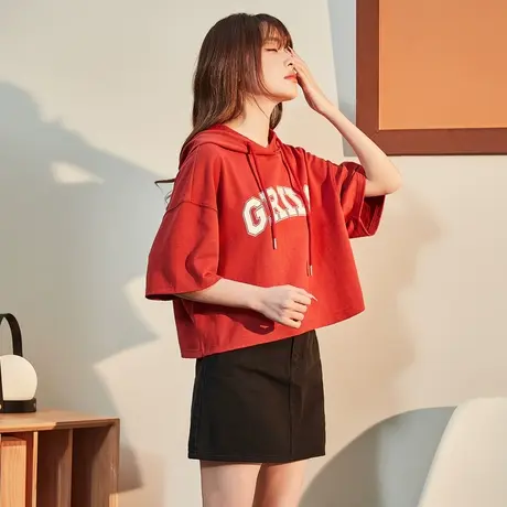 唐狮2023夏季新款半袖卫衣女短袖连帽t恤复古美式辣妹上衣小众潮图片