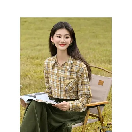 茵曼复古休闲格纹衬衣2023秋女装新款翻领落肩长袖绣花宽松上衣图片