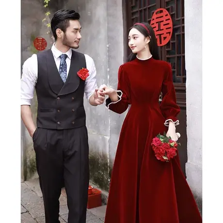 敬酒服新娘冬季法式红色丝绒加厚长袖红裙结婚礼服订婚回门连衣裙图片
