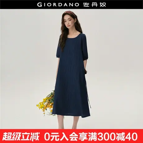 设计师款佐丹奴裙子女时尚肌理感压褶圆领绑带中袖连衣裙18465216图片