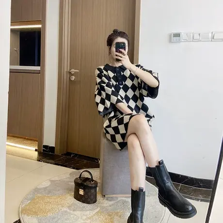 春秋针织连衣裙大码女装巨显瘦宽松毛衣胖mmpolo领新款2025年减龄图片