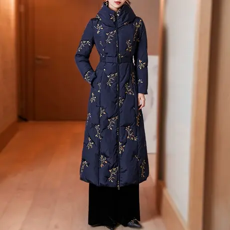 绣花羽绒服女款2023冬新款时尚洋气中长款加厚保暖白鸭绒刺绣外套图片