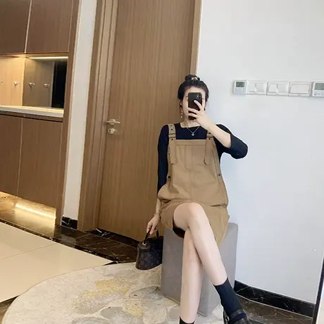 大码牛仔连衣裙两件套套装微胖mm遮肉显瘦秋装休闲女装背带裙2024图片