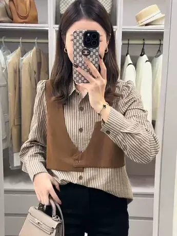 条纹假两件格子衬衫秋季女士洋气胖妹妹显瘦上衣今年流行衬衫港风图片