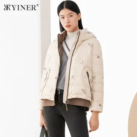 YINER音儿outlets 女装秋季新款绣花短款连帽羽绒服图片