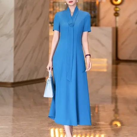 夏季连衣裙女2025年新款时尚气质优雅端庄蓝色收腰显瘦v领大摆裙图片