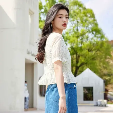 时尚气质甜美圆领短袖衬衫2023年夏季新款淑女圆领显瘦通勤上衣图片