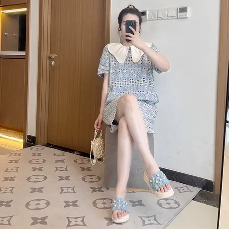 小个子蕾丝蓝色连衣裙女2025夏季新款娃娃领镂空刺绣裙子大码胖mm图片