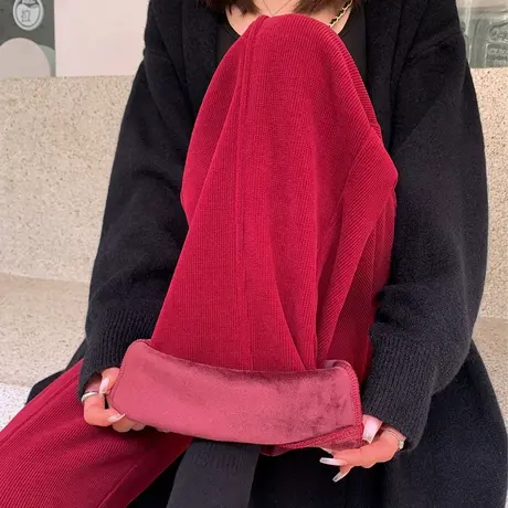 红色灯芯绒裤子女秋冬季加厚加绒棉裤休闲裤运动阔腿裤弯刀条绒裤图片