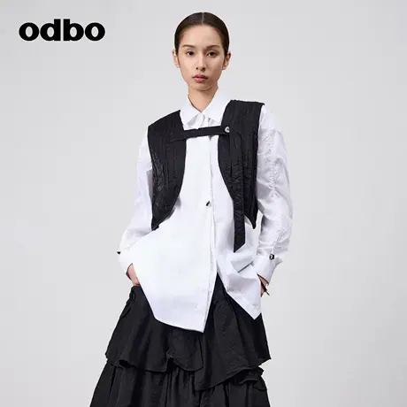 odbo/欧迪比欧复古气质港风亮面压褶黑色马夹女春季新款外搭马甲图片