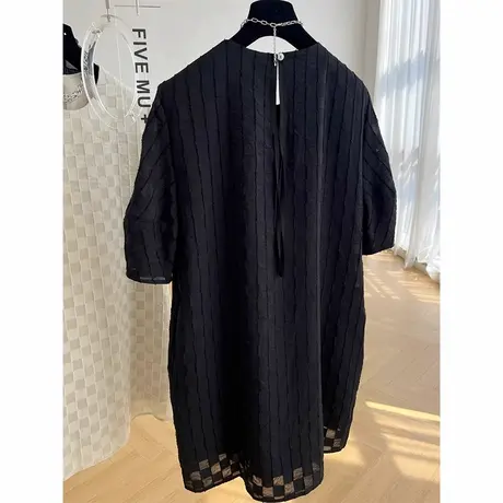 爵莱菲2025春季新款设计感小众立体短袖肌理感雪纺连衣裙女大码图片