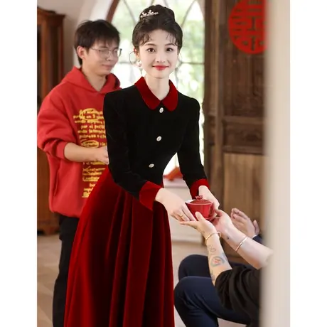 敬酒服2023新款新娘冬季长袖加厚红色丝绒订婚裙礼服结婚当天便装图片