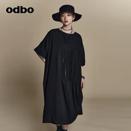 odbo/欧迪比欧原创设计压褶拼接短袖黑色连衣裙女夏季2023年新款图片