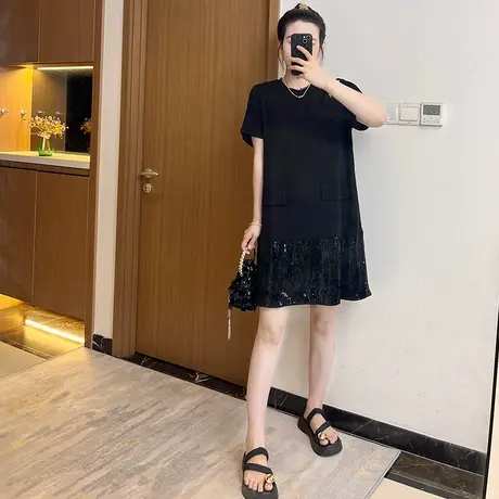 黑色短袖T恤连衣裙女夏2024新款假两件设计感宽松亮片裙大码胖mm图片