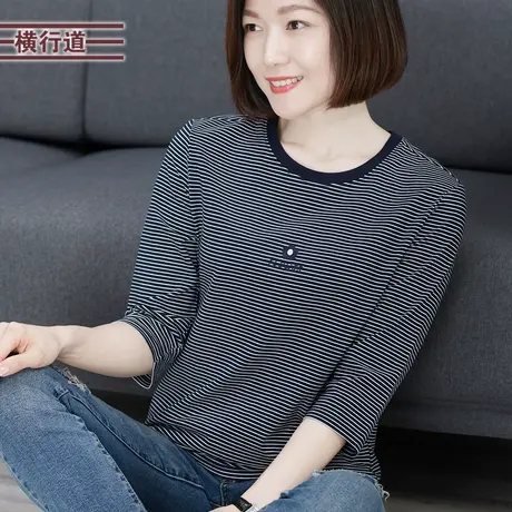 中袖海军上衣女2025新款春季圆领条纹刺绣妈妈装宽松打底衫七分袖图片