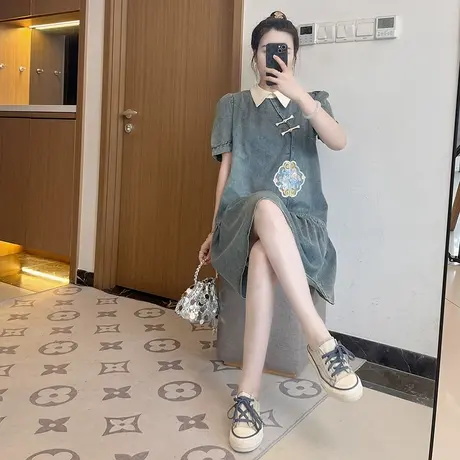 新中式国风牛仔连衣裙女夏2025新款复古休闲减龄短袖裙子大码胖mm图片